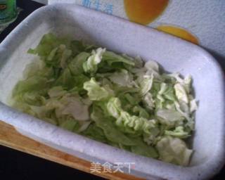 爆炒圆白菜的做法步骤：2