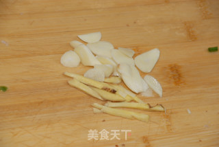 菜椒鱿鱼圈的做法步骤：5
