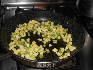 [粤菜] 蟹肉炒饭的做法步骤：6