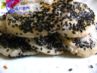 芝麻糯米饼的做法步骤：8