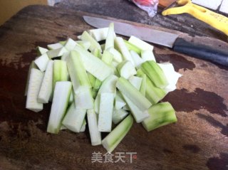 老油条丝瓜的做法步骤：2