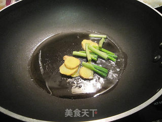 干炒牛河的做法步骤：1