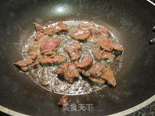 干炒牛河的做法步骤：4