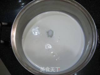 芒果冰鲜奶酪冻的做法步骤：1