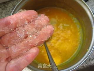 芒果冰鲜奶酪冻的做法步骤：7