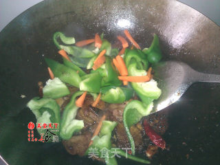 家常菜：回锅肉的做法步骤：9
