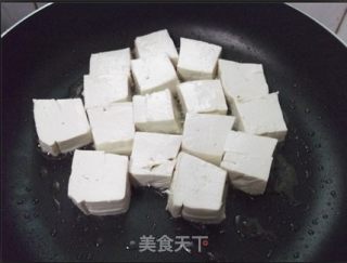【粤菜】肉末煎豆腐的做法步骤：2