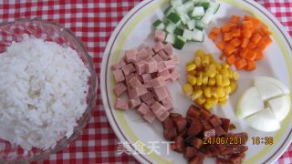 变废为宝之【七彩杂锦炒饭】的做法步骤：1