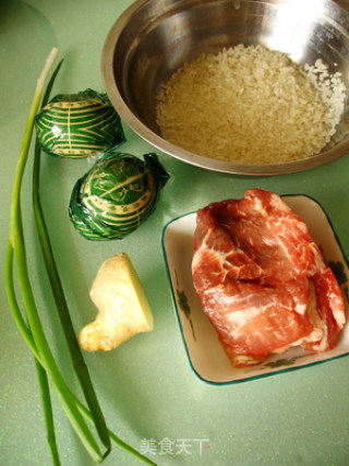 【粤菜】--皮蛋瘦肉粥的做法步骤：1