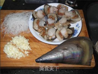 【粤菜】蒜蓉蒸带子的做法步骤：1