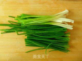 【粤菜】葱烤青占鱼 （老婆必做的一道菜）的做法步骤：6