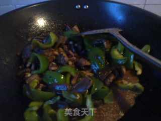 青椒炒鳝片的做法步骤：6