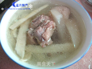 酸萝卜竹笋炖鸭子的做法步骤：7