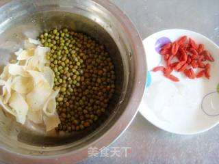 【粤菜】--百年好合羹的做法步骤：3