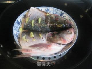 清蒸白鱼头的做法步骤：4