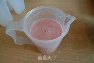 红粉佳人--西瓜棒冰的做法步骤：3