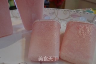 红粉佳人--西瓜棒冰的做法步骤：6
