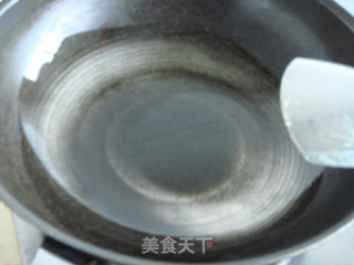 蒜茸炒丝瓜的做法步骤：2