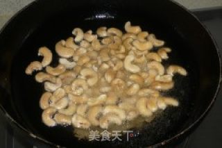 腰果虾仁的做法步骤：6