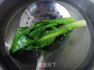 【粤菜】：虾仁肠粉的做法步骤：6