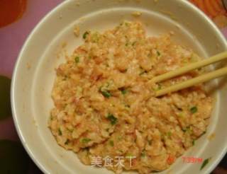 西兰花鸡蛋饺的做法步骤：1