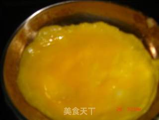 西兰花鸡蛋饺的做法步骤：2