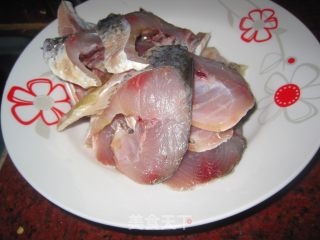 【粤菜】香煎锥鱼的做法步骤：1