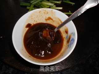 啫啫滑鸡煲的做法步骤：7