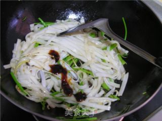 【粤菜】干炒牛河的做法步骤：9