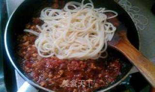 茄酱肉末意粉的做法步骤：11
