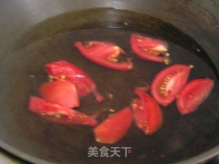 【粤菜】蕃茄紫菜蛋汤的做法步骤：1