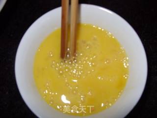 家常小炒--韭菜花炒鸡蛋的做法步骤：2