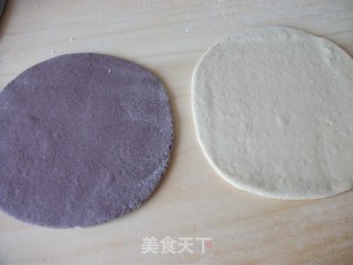 紫米面花卷的做法步骤：2