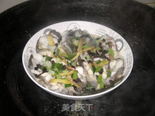【粤菜】豆豉蒸鲶鱼的做法步骤：4