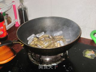 【粤菜】爆炒指甲螺的做法步骤：6