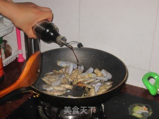 【粤菜】爆炒指甲螺的做法步骤：8
