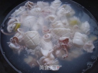 【粤菜】白灼鱿鱼的做法步骤：5