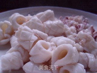【粤菜】白灼鱿鱼的做法步骤：6