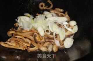 【粤菜】葱爆猪肚的做法步骤：7
