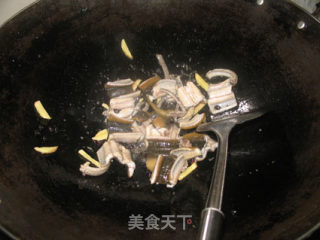 【粤菜】豉椒炒黄鳝的做法步骤：6
