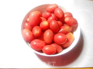 换种吃法--冰镇圣女果的做法步骤：1
