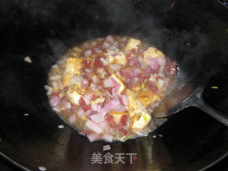 【粤菜】腊肉粒炒豆腐的做法步骤：5