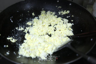 【粤菜】菠萝鸡炒饭的做法步骤：8