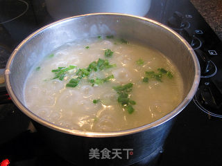生滚咸蛋瘦肉粥的做法步骤：7