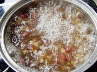 薏米红豆饮的做法步骤：2
