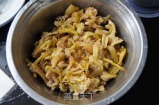 小炒腌花菜的做法步骤：1