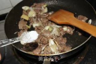 葱爆牛肉的做法步骤：7