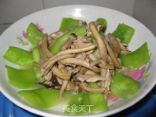 丝瓜炒茶树菇的做法步骤：10