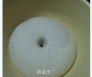 奶香蝴蝶卷的做法步骤：1