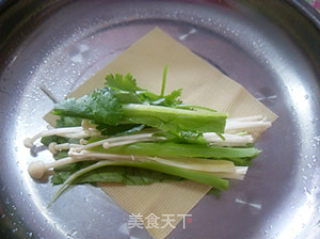 平底锅版的蔬菜豆皮卷的做法步骤：4